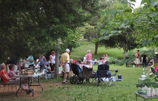 garden and fiddlers 018