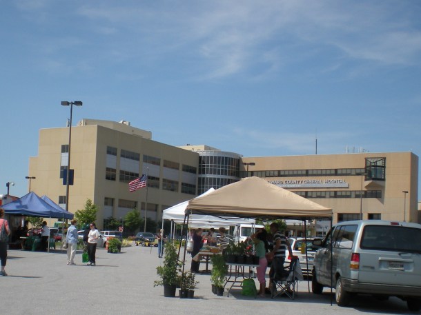 larriland and hocohospital market 061
