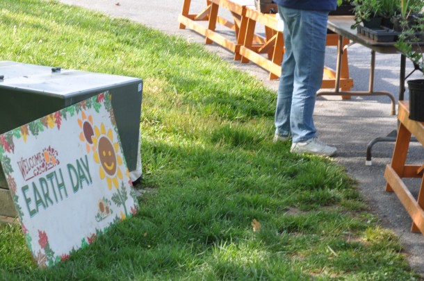 earth day and herbs 009