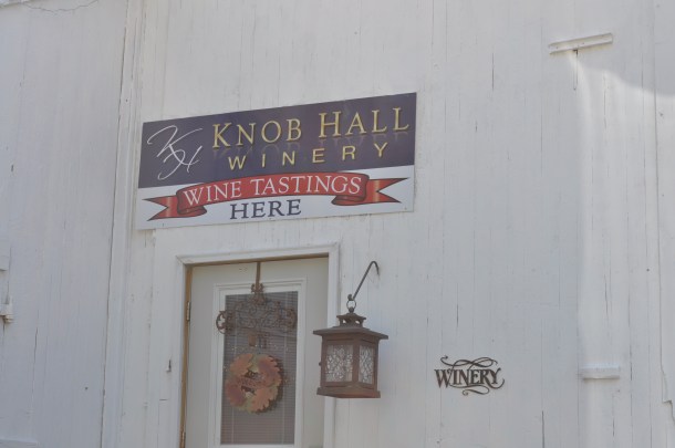 knob hall 012